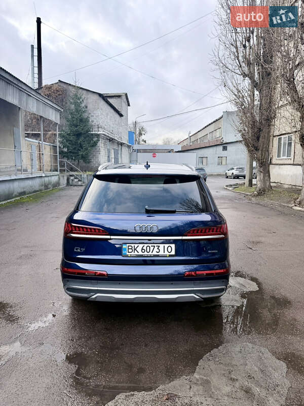 Внедорожник / Кроссовер Audi Q7 2021 в Киеве фото 9 Внедорожник / Кроссовер Audi Q7 2021 в Киеве