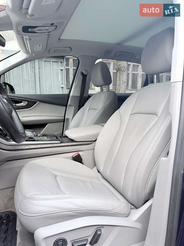 Внедорожник / Кроссовер Audi Q7 2021 в Киеве фото 14 Внедорожник / Кроссовер Audi Q7 2021 в Киеве