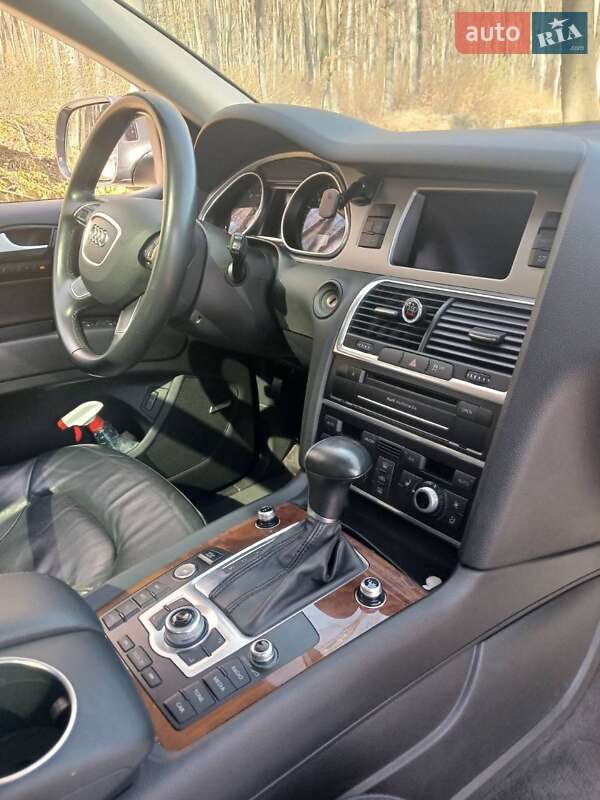 Внедорожник / Кроссовер Audi Q7 2015 в Львове