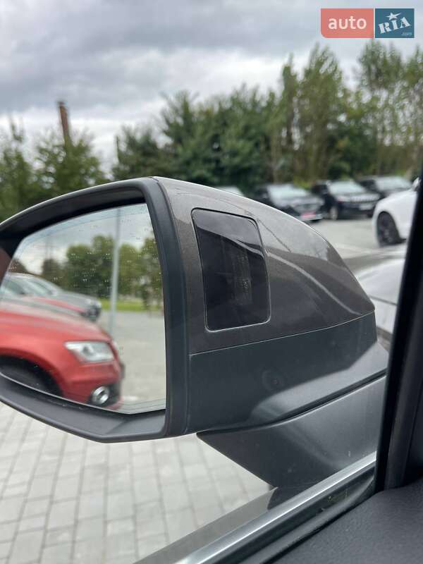 Внедорожник / Кроссовер Audi Q7 2016 в Львове фото 10 Внедорожник / Кроссовер Audi Q7 2016 в Львове