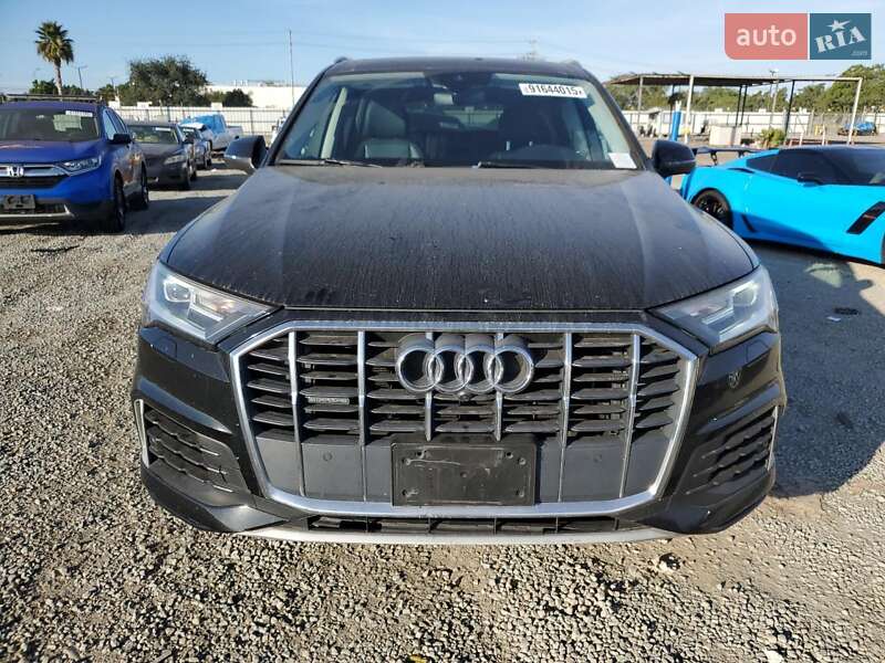 Внедорожник / Кроссовер Audi Q7 2020 в Виннице