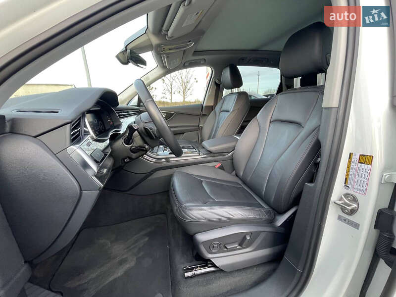 Внедорожник / Кроссовер Audi Q7 2019 в Львове