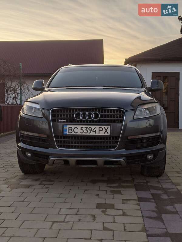 Внедорожник / Кроссовер Audi Q7 2006 в Самборе