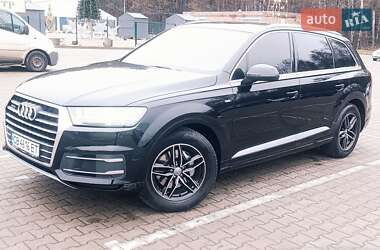 Позашляховик / Кросовер Audi Q7 2016 в Чернігові