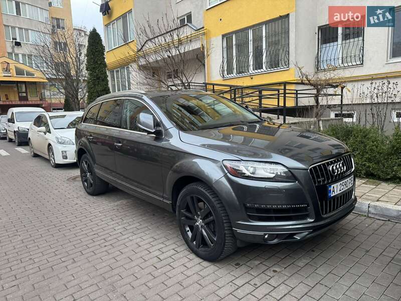 Позашляховик / Кросовер Audi Q7 2015 в Одесі