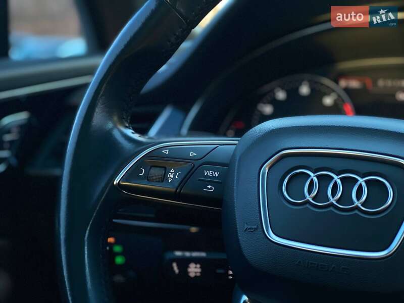 Внедорожник / Кроссовер Audi Q7 2016 в Львове