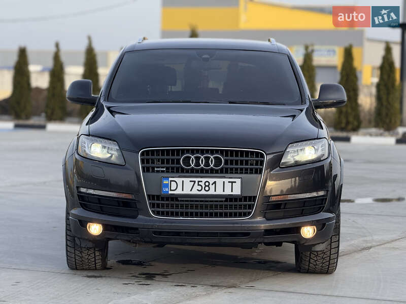 Внедорожник / Кроссовер Audi Q7 2008 в Звягеле