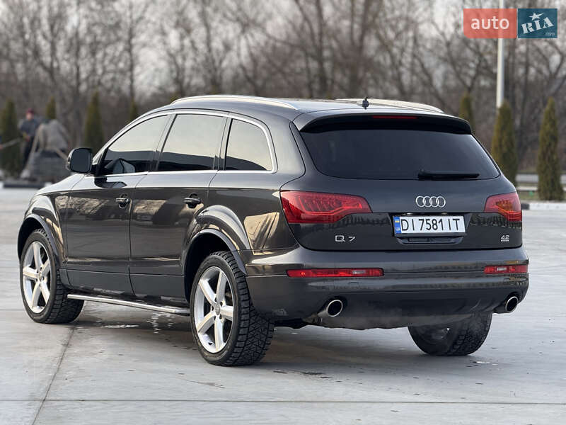 Внедорожник / Кроссовер Audi Q7 2008 в Звягеле