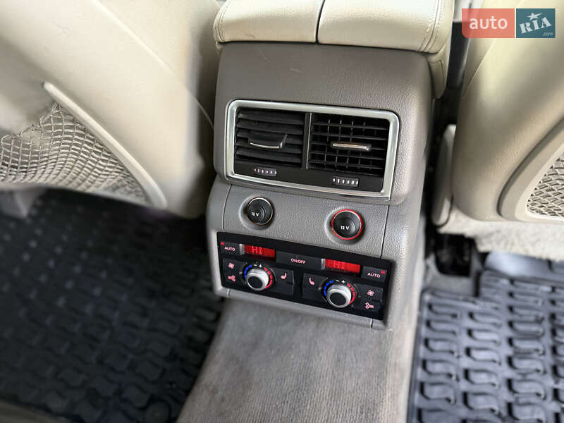 Внедорожник / Кроссовер Audi Q7 2008 в Звягеле