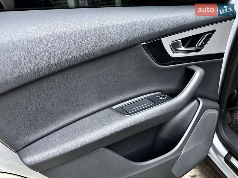 Внедорожник / Кроссовер Audi Q7 2017 в Киеве фото 27 Внедорожник / Кроссовер Audi Q7 2017 в Киеве