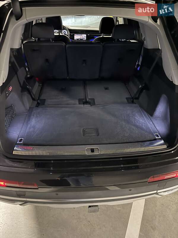Внедорожник / Кроссовер Audi Q7 2019 в Львове