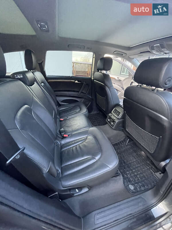 Внедорожник / Кроссовер Audi Q7 2014 в Рудки