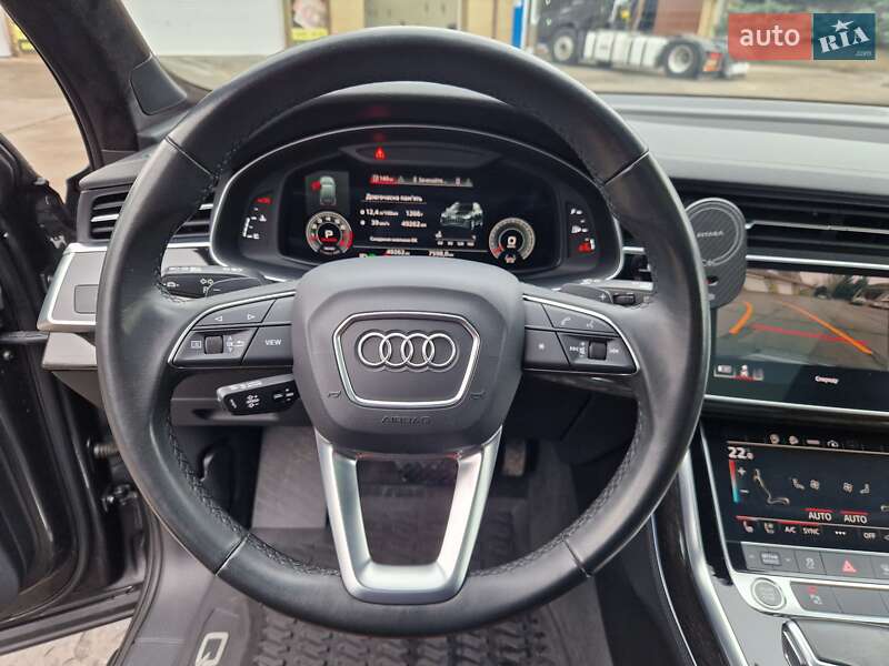 Внедорожник / Кроссовер Audi Q7 2022 в Днепре