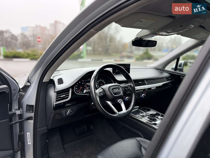 Внедорожник / Кроссовер Audi Q7 2018 в Киеве фото 26 Внедорожник / Кроссовер Audi Q7 2018 в Киеве