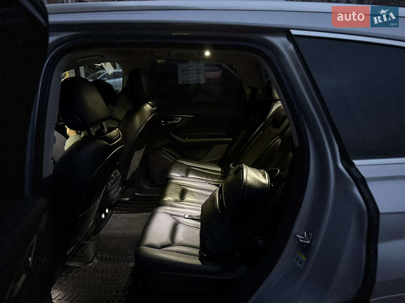 Внедорожник / Кроссовер Audi Q7 2018 в Киеве фото 67 Внедорожник / Кроссовер Audi Q7 2018 в Киеве