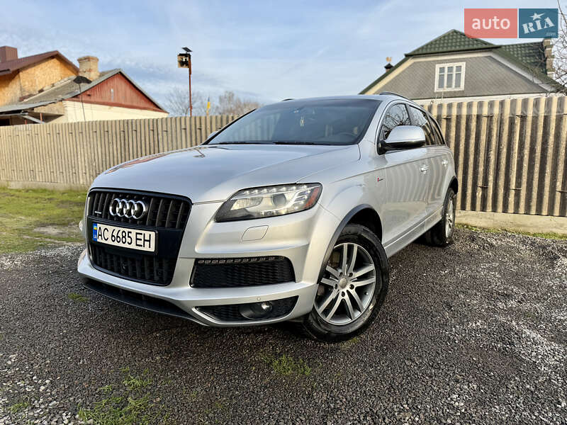 Внедорожник / Кроссовер Audi Q7 2012 в Владимире