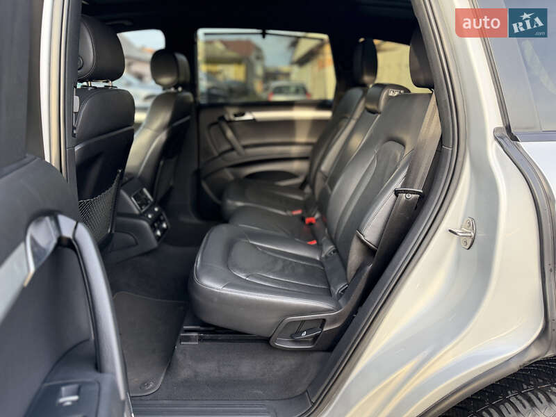 Внедорожник / Кроссовер Audi Q7 2012 в Владимире