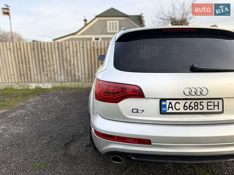 Внедорожник / Кроссовер Audi Q7 2012 в Владимире