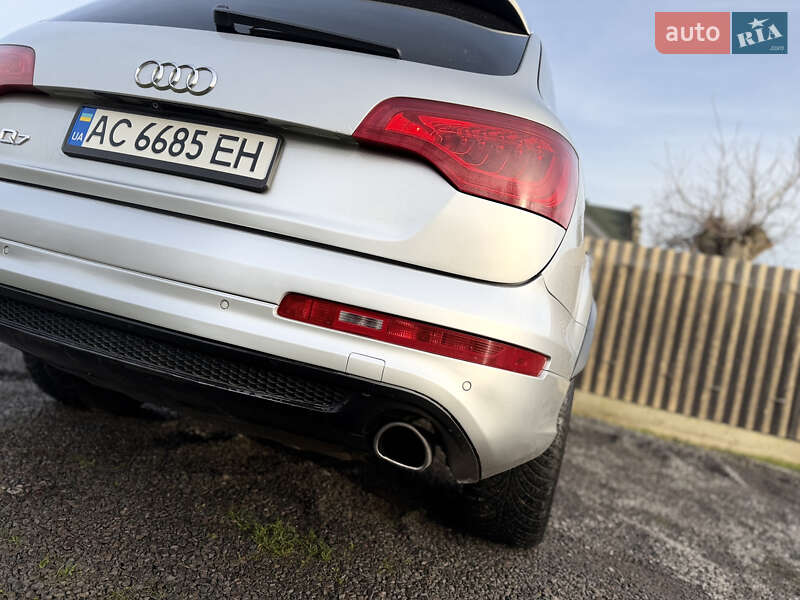 Внедорожник / Кроссовер Audi Q7 2012 в Владимире