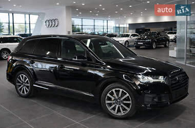 Внедорожник / Кроссовер Audi Q7 2017 в Одессе