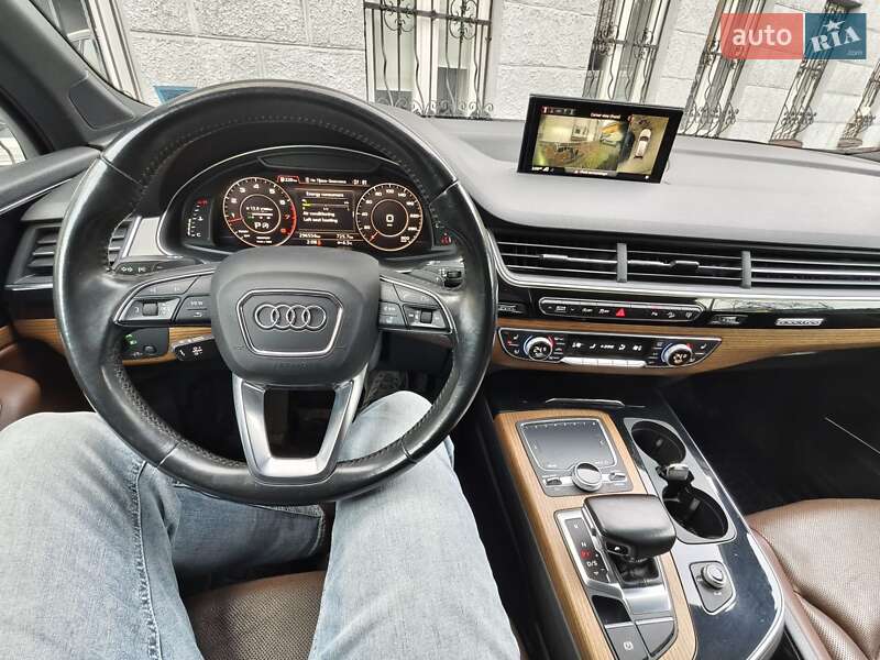 Внедорожник / Кроссовер Audi Q7 2016 в Киеве фото 14 Внедорожник / Кроссовер Audi Q7 2016 в Киеве