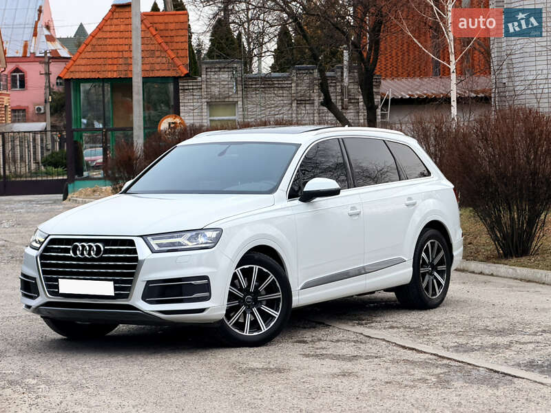 Внедорожник / Кроссовер Audi Q7 2017 в Днепре фото 11 Внедорожник / Кроссовер Audi Q7 2017 в Днепре