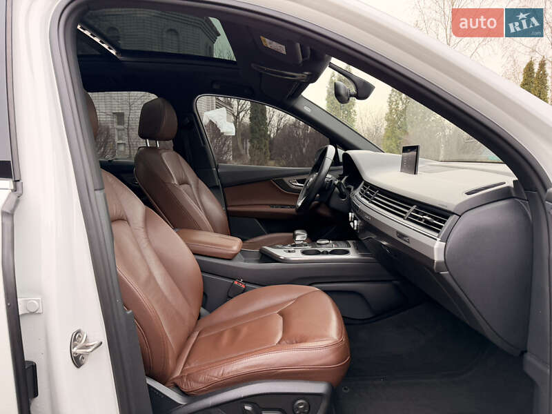 Внедорожник / Кроссовер Audi Q7 2017 в Днепре фото 41 Внедорожник / Кроссовер Audi Q7 2017 в Днепре