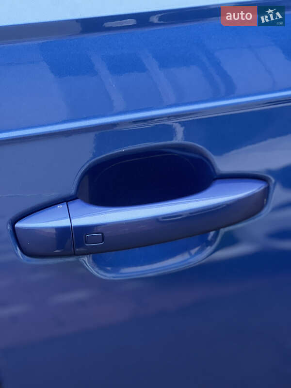 Позашляховик / Кросовер Audi Q7 2016 в Одесі