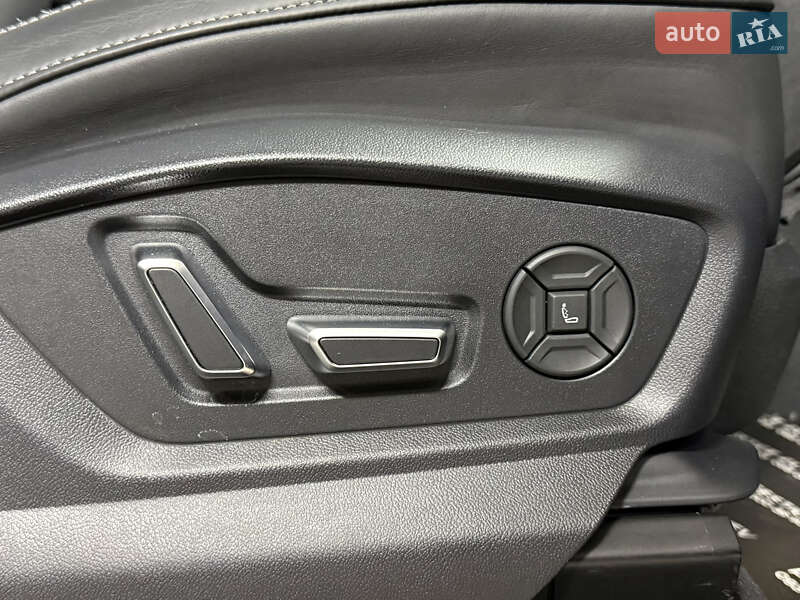 Внедорожник / Кроссовер Audi Q7 2024 в Киеве