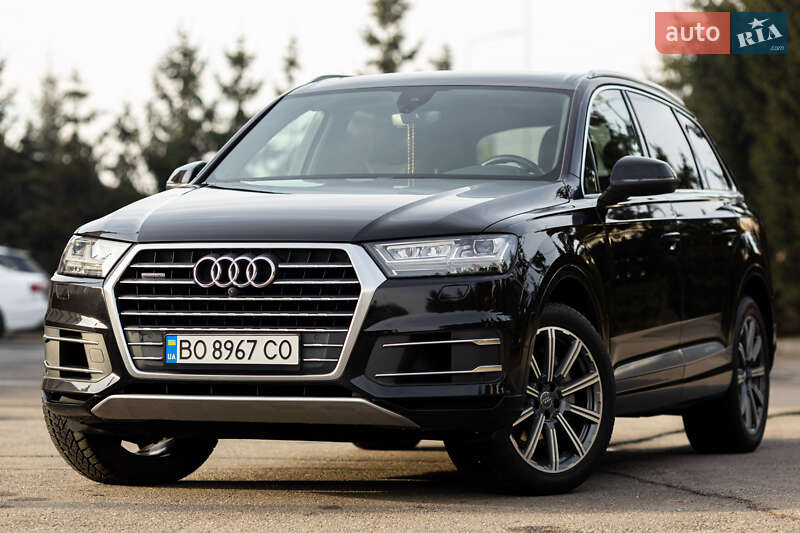 Внедорожник / Кроссовер Audi Q7 2017 в Тернополе