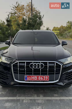 Внедорожник / Кроссовер Audi Q7 2020 в Мукачево