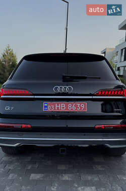 Внедорожник / Кроссовер Audi Q7 2020 в Мукачево