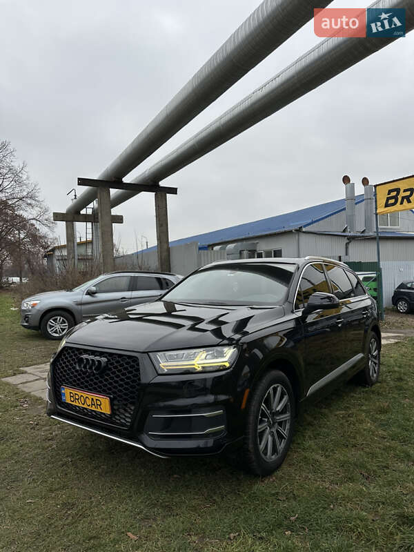 Внедорожник / Кроссовер Audi Q7 2019 в Луцке