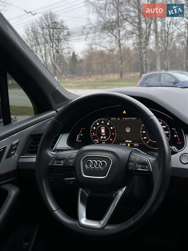 Внедорожник / Кроссовер Audi Q7 2019 в Луцке