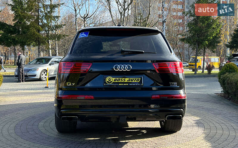 Внедорожник / Кроссовер Audi Q7 2016 в Львове