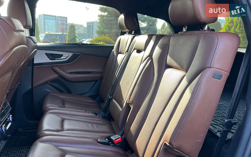 Внедорожник / Кроссовер Audi Q7 2016 в Львове