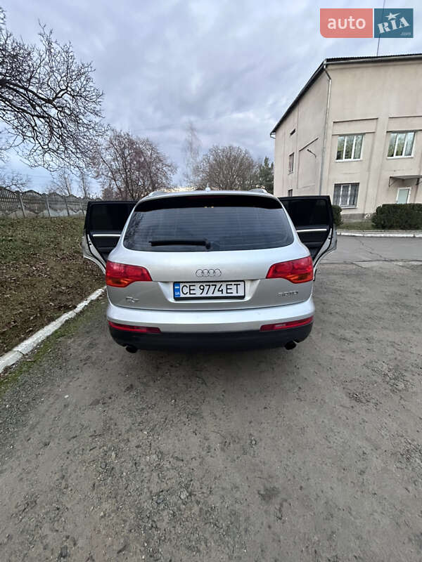 Внедорожник / Кроссовер Audi Q7 2007 в Сокирянах