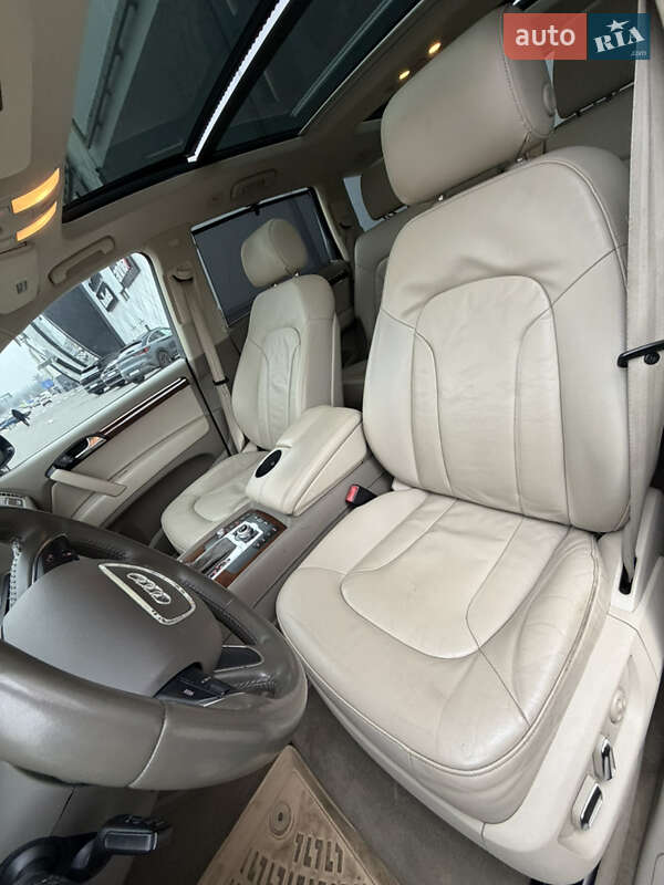 Внедорожник / Кроссовер Audi Q7 2011 в Киеве