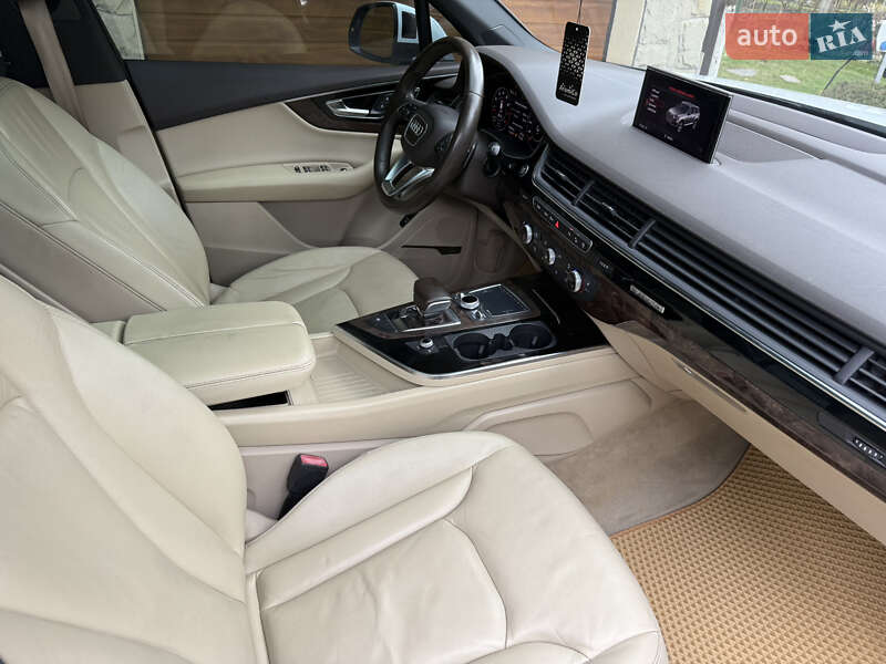 Внедорожник / Кроссовер Audi Q7 2017 в Львове фото 20 Внедорожник / Кроссовер Audi Q7 2017 в Львове