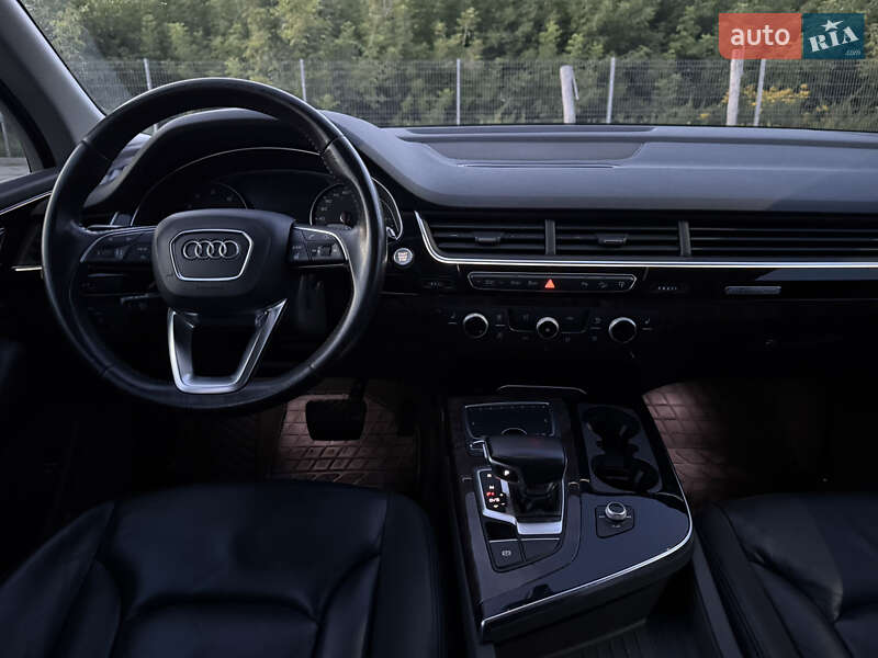Внедорожник / Кроссовер Audi Q7 2016 в Дубно фото 17 Внедорожник / Кроссовер Audi Q7 2016 в Дубно