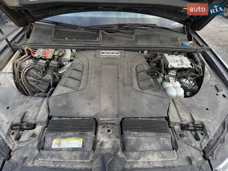 Внедорожник / Кроссовер Audi Q7 2017 в Львове