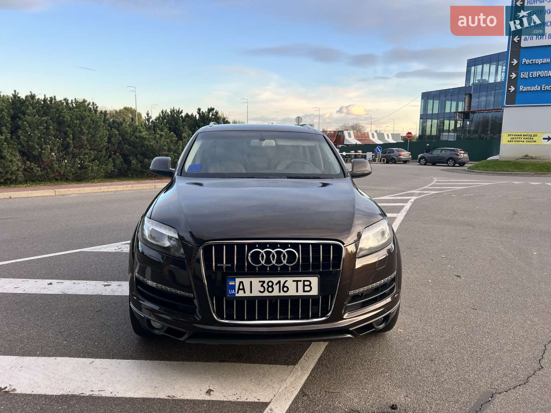 2011 Audi Q7 - мініатюра 2