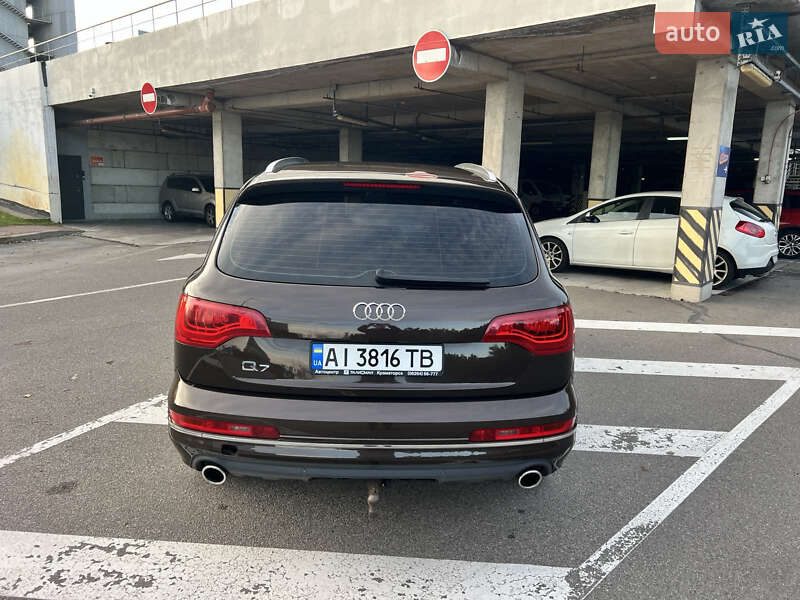 Внедорожник / Кроссовер Audi Q7 2011 в Киеве