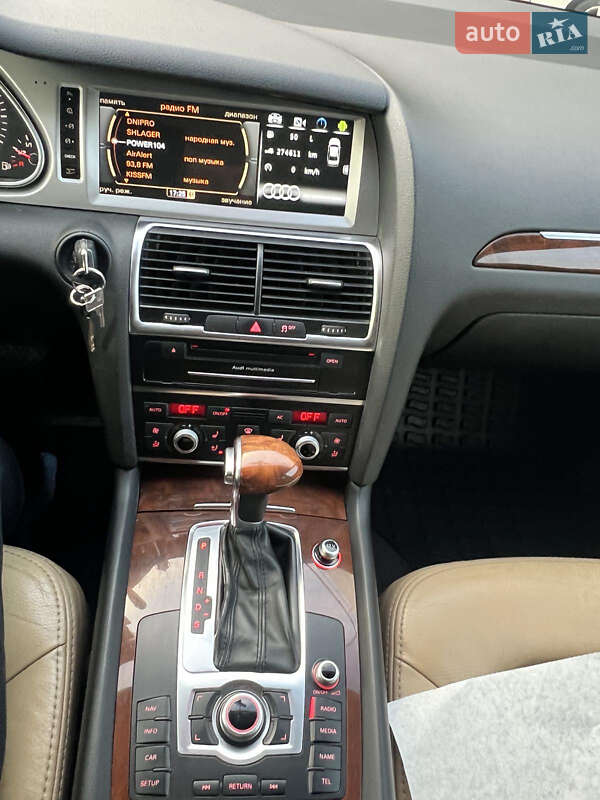 Внедорожник / Кроссовер Audi Q7 2011 в Киеве