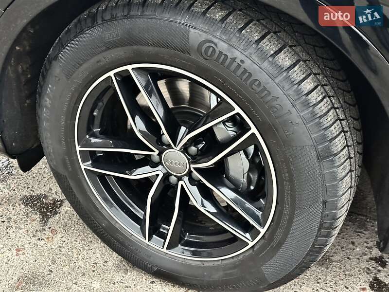 Внедорожник / Кроссовер Audi Q7 2016 в Киеве