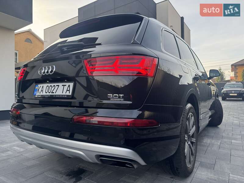 Внедорожник / Кроссовер Audi Q7 2018 в Киеве