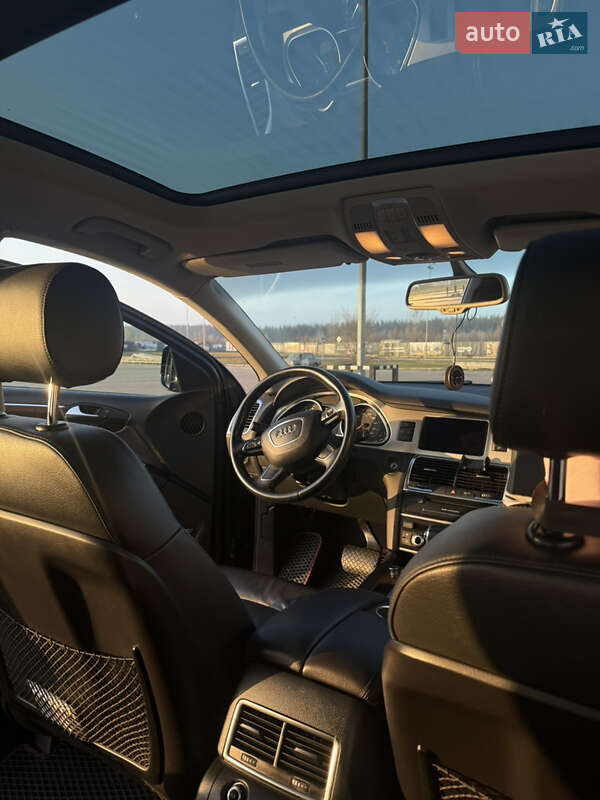 Внедорожник / Кроссовер Audi Q7 2012 в Киеве фото 13 Внедорожник / Кроссовер Audi Q7 2012 в Киеве