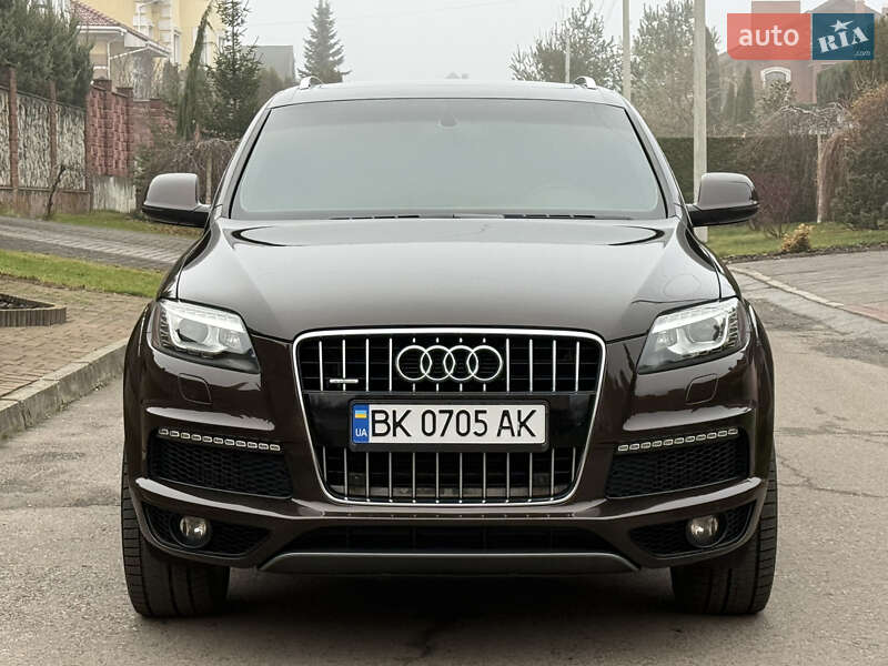 Внедорожник / Кроссовер Audi Q7 2010 в Ровно
