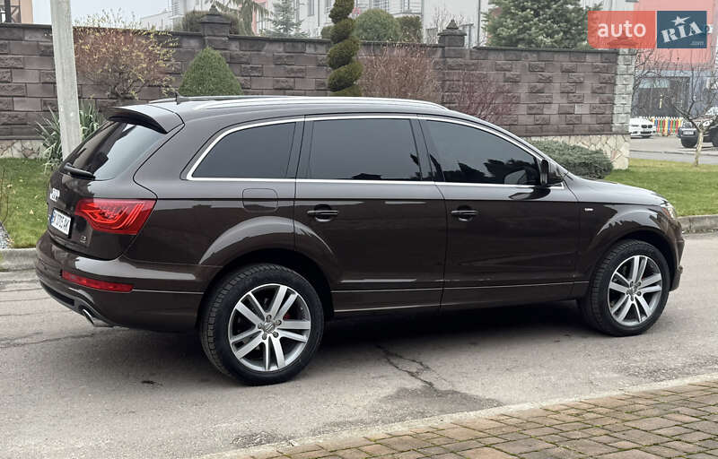 Внедорожник / Кроссовер Audi Q7 2010 в Ровно
