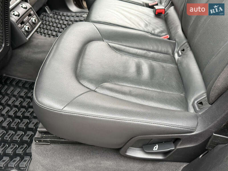 Внедорожник / Кроссовер Audi Q7 2010 в Ровно